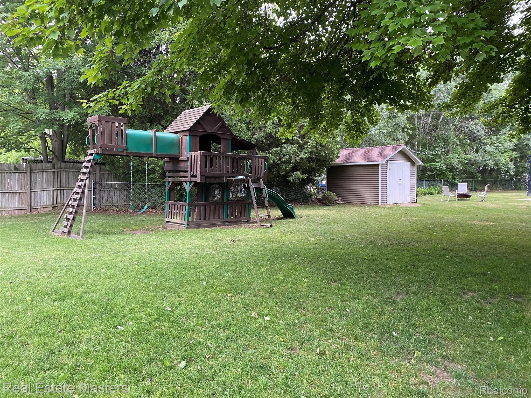 4255 Peck Road Port Huron, MI 48060 - Photo 18 of 20 p5.jpg
