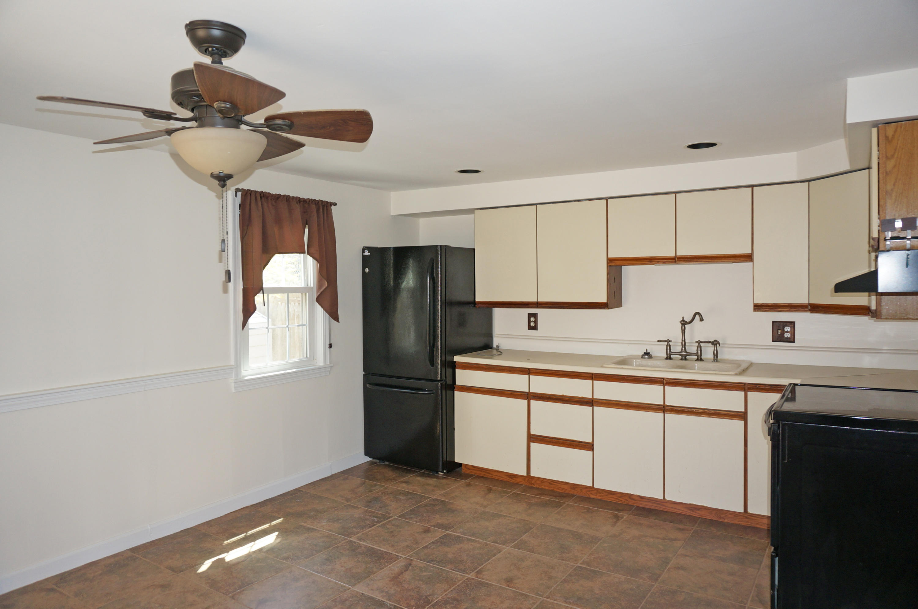 157 Shad Hole Road, Unit U3 Dennis Port, MA 02639 - Photo 11 of 34 kitchen area