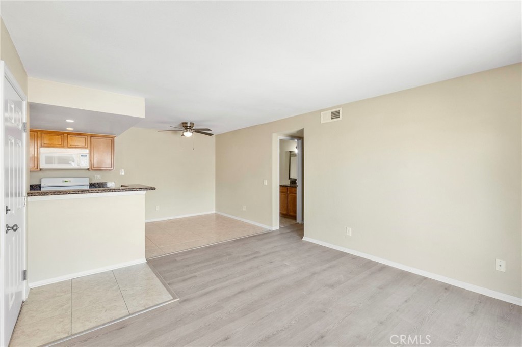 1337 Massachusetts Avenue, Unit 204 Riverside, CA 92507 - Photo 22 of 55