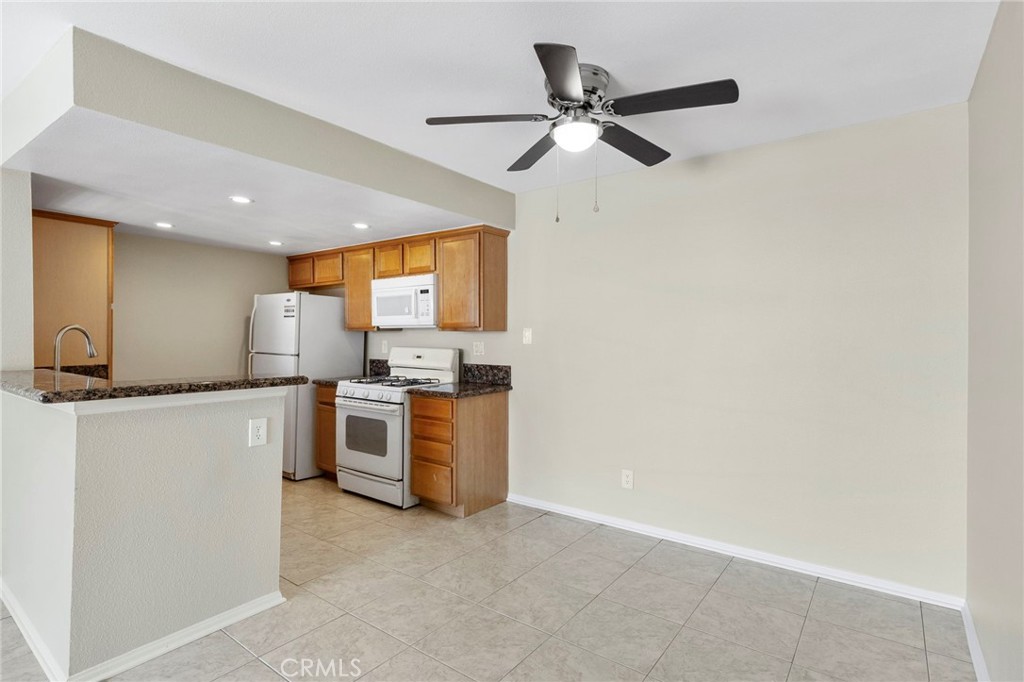 1337 Massachusetts Avenue, Unit 204 Riverside, CA 92507 - Photo 24 of 55