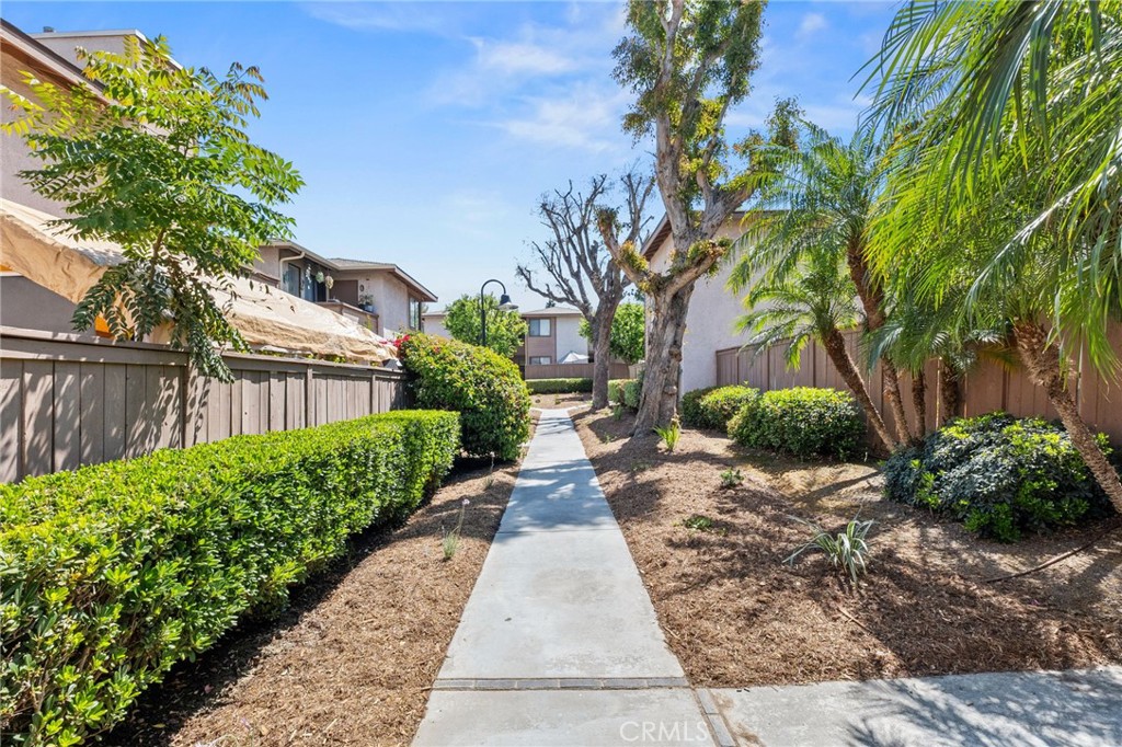 1337 Massachusetts Avenue, Unit 204 Riverside, CA 92507 - Photo 5 of 55