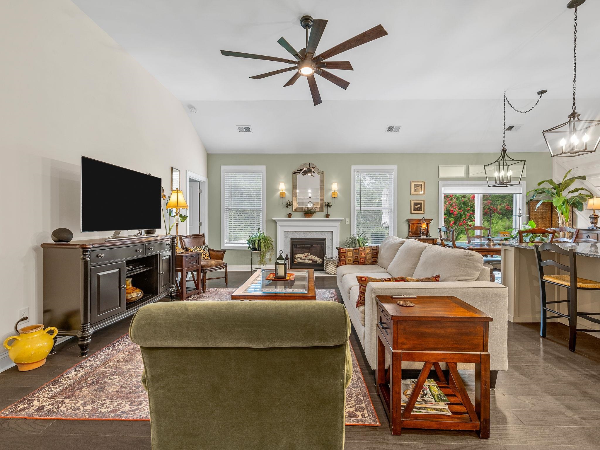 120 Broadleigh Court Boiling Springs, SC 29316 - Photo 12 of 46