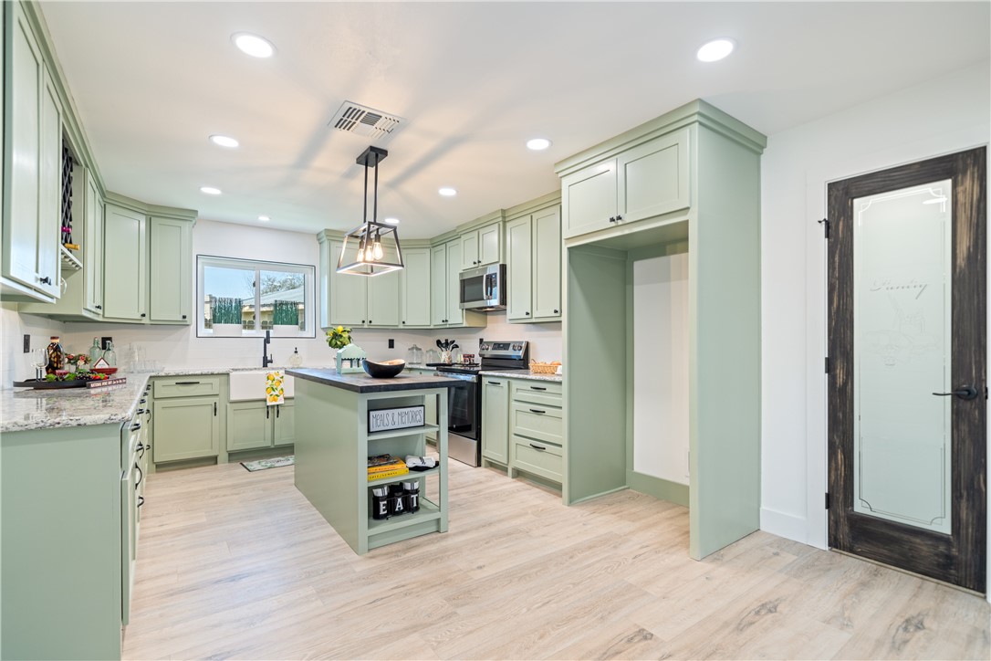 7006 Tree Top Place Corpus Christi, TX 78413 - Photo 6 of 36