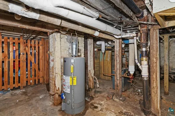 $314,900 | 1801 East 4th Street, Duluth, MN 55812