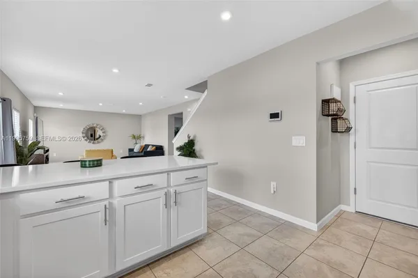 $3,000 | 220 Raspberry Road, Fort Pierce, FL 34981