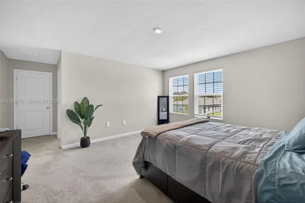 $3,000 | 220 Raspberry Road, Fort Pierce, FL 34981