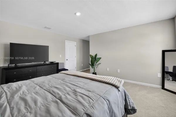 $3,000 | 220 Raspberry Road, Fort Pierce, FL 34981