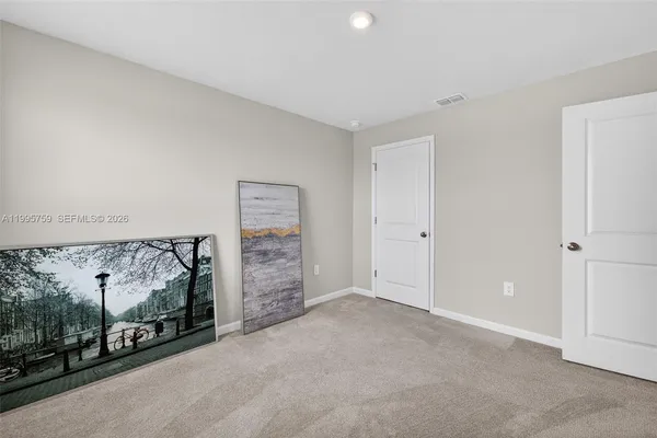 $3,000 | 220 Raspberry Road, Fort Pierce, FL 34981