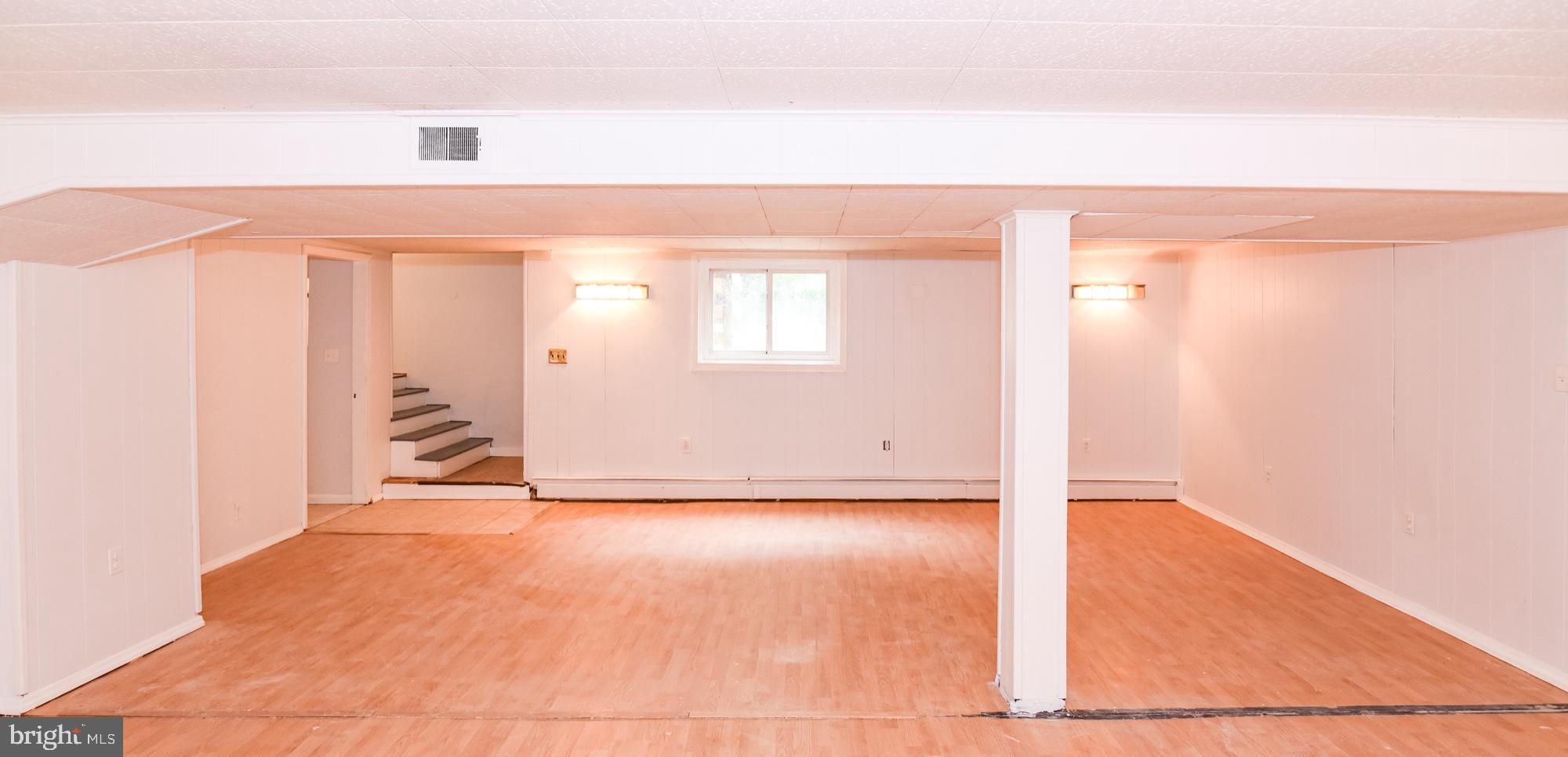 4302 Yates Road Beltsville, MD 20705 - Photo 24 of 43