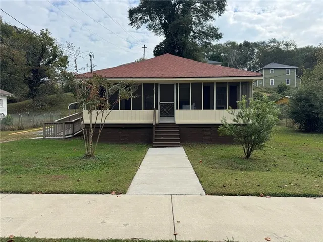 $310,000 | 140 Juniper Street, Canton, GA 30114