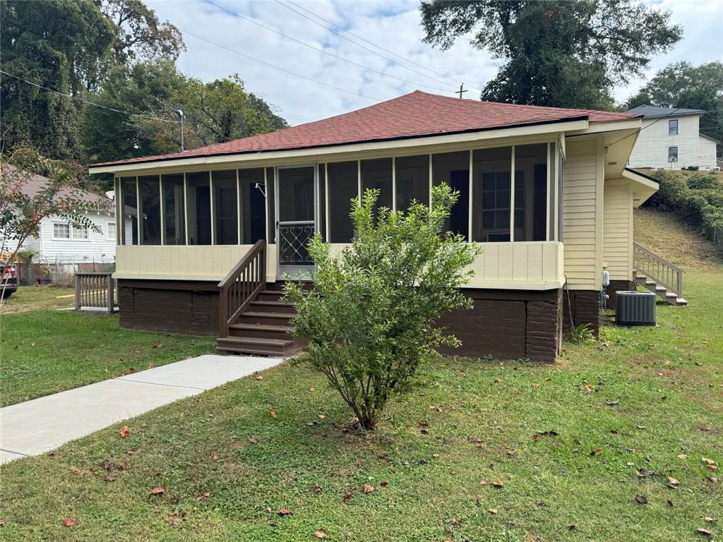 140 Juniper Street Canton, GA 30114 - Photo 2 of 3