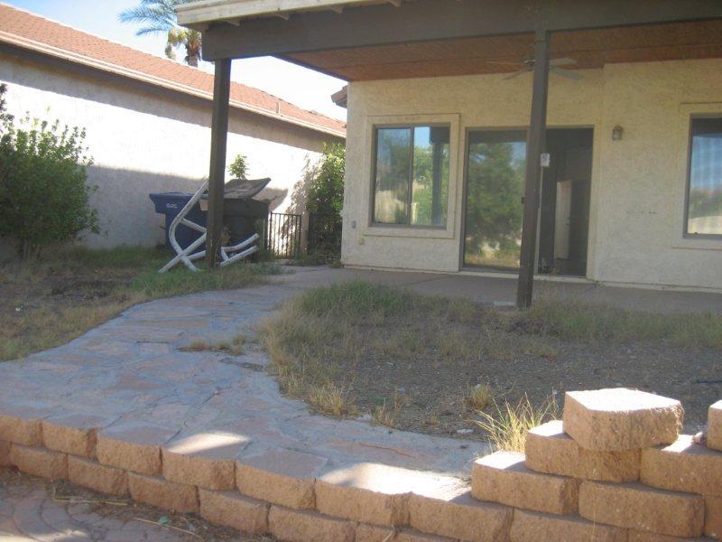 952 South Racine Lane Gilbert, AZ 85296 - Photo 13 of 14 Patio and backyard