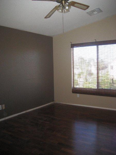 952 South Racine Lane Gilbert, AZ 85296 - Photo 7 of 14 Master bedroom