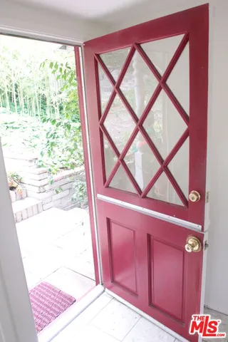 a view of an entryway