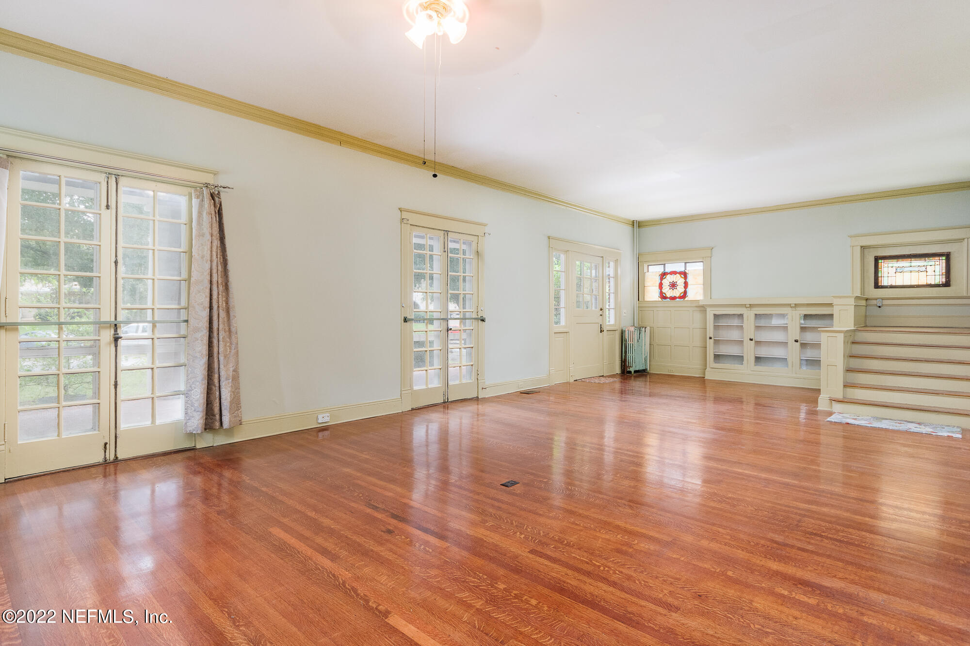2905 Riverside Avenue Jacksonville, FL 32205 - Photo 11 of 38 Living Room