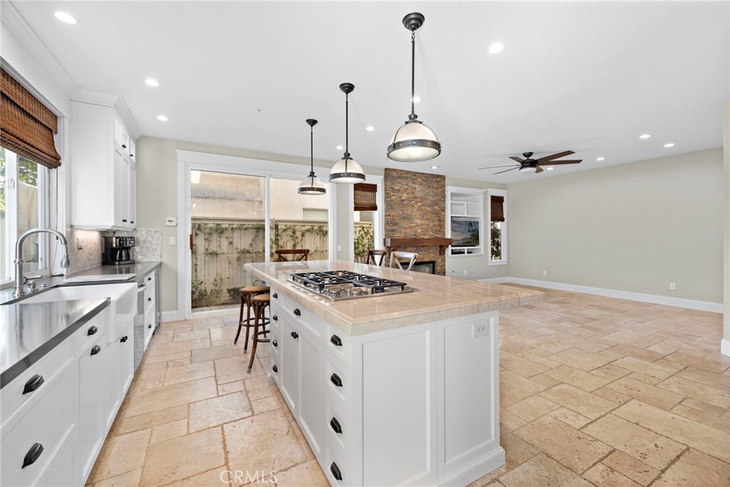 802 Carnaros San Clemente, CA 92672 - Photo 11 of 36