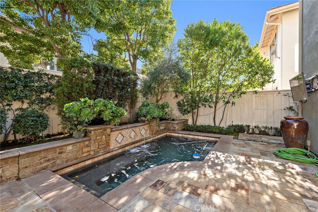 802 Carnaros San Clemente, CA 92672 - Photo 23 of 36