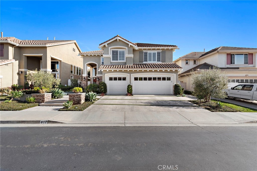 802 Carnaros San Clemente, CA 92672 - Photo 3 of 36