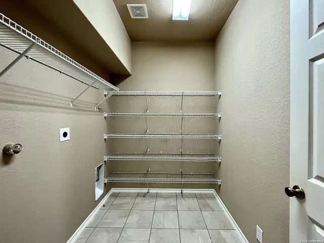 $2,095 | 3231 Shoshoni Rise, San Antonio, TX 78261