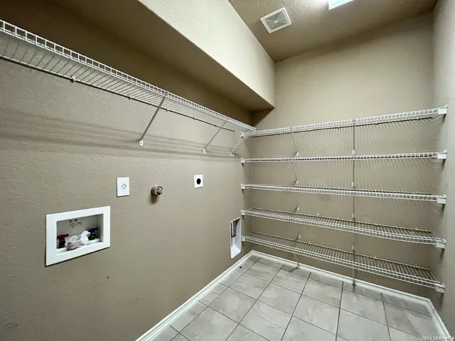 $2,095 | 3231 Shoshoni Rise, San Antonio, TX 78261