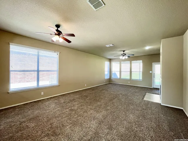 $2,095 | 3231 Shoshoni Rise, San Antonio, TX 78261