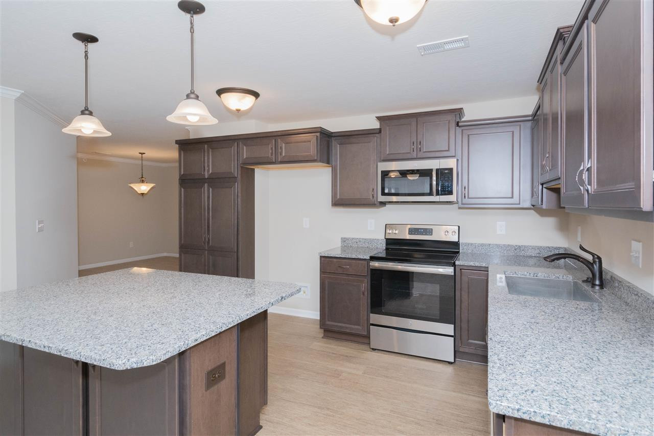 4012 Country Mill Ridge, Unit 21203 Burlington, KY 41005 - Photo 5 of 31 Gallery Image 5