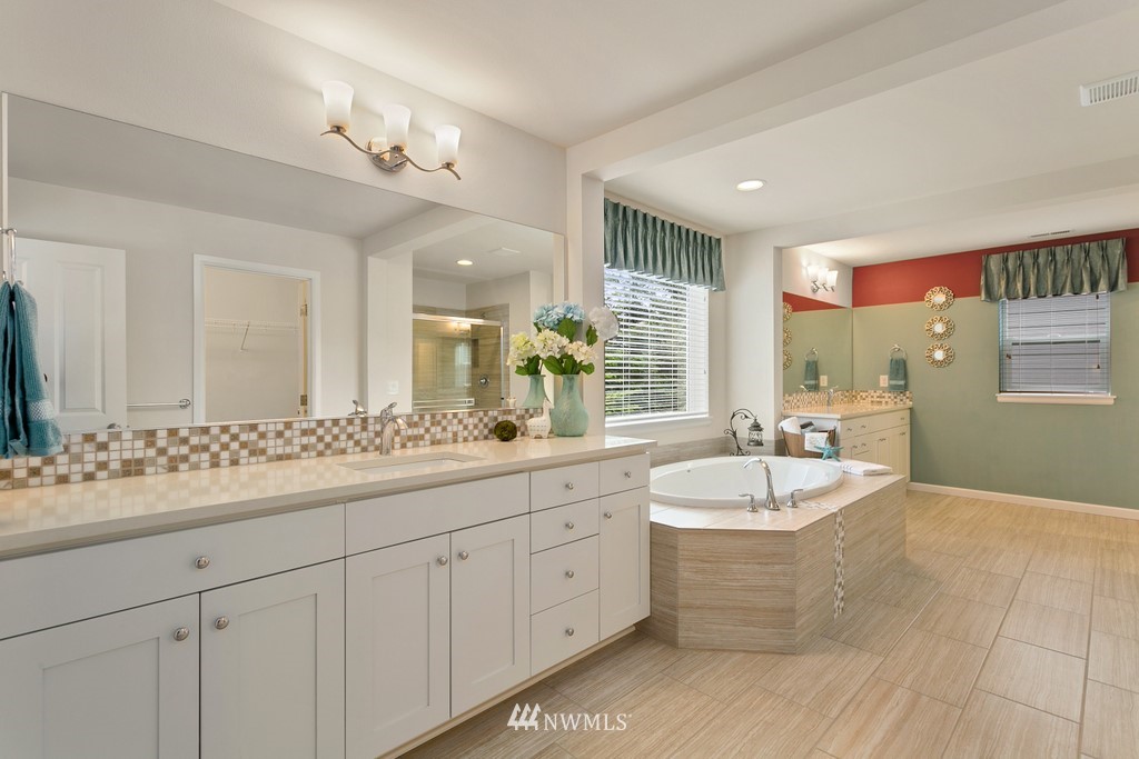 16204 Southeast 140th Street Renton, WA 98059 - Photo 13 of 33 Gallery Image 13
