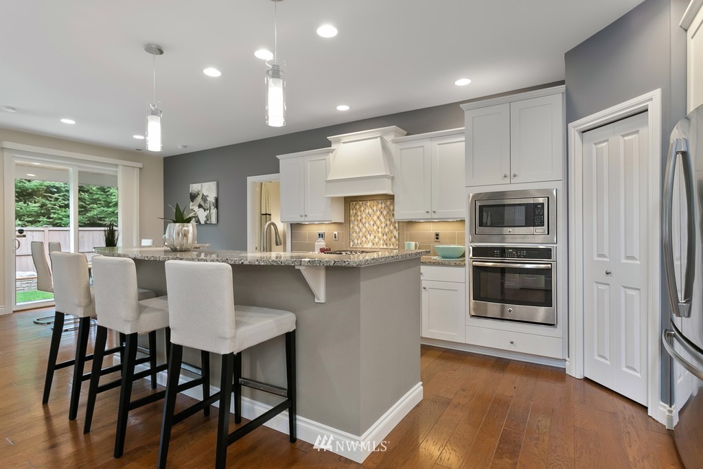 16204 Southeast 140th Street Renton, WA 98059 - Photo 9 of 33 Gallery Image 9