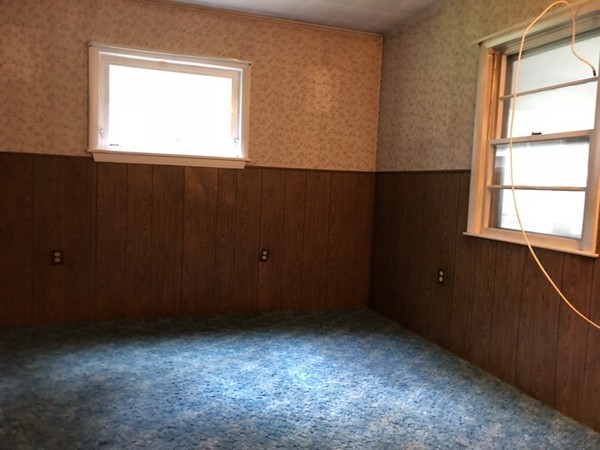 210 South Row Road Lunenburg, MA 01462 - Photo 13 of 19