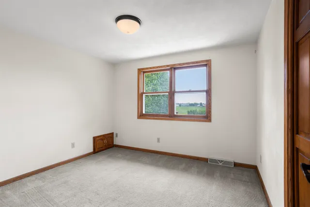 $439,900 | 2421 West Twin Willows Drive, Appleton, WI 54914