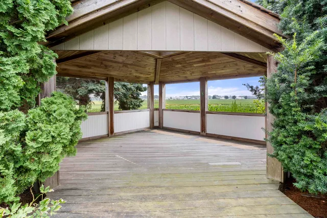 $439,900 | 2421 West Twin Willows Drive, Appleton, WI 54914