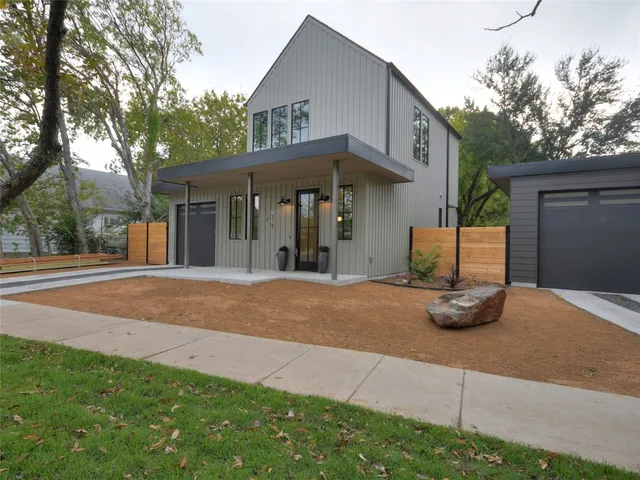 $889,000 | 6005 Woodrow Avenue, Austin, TX 78757