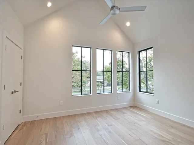 $889,000 | 6005 Woodrow Avenue, Austin, TX 78757