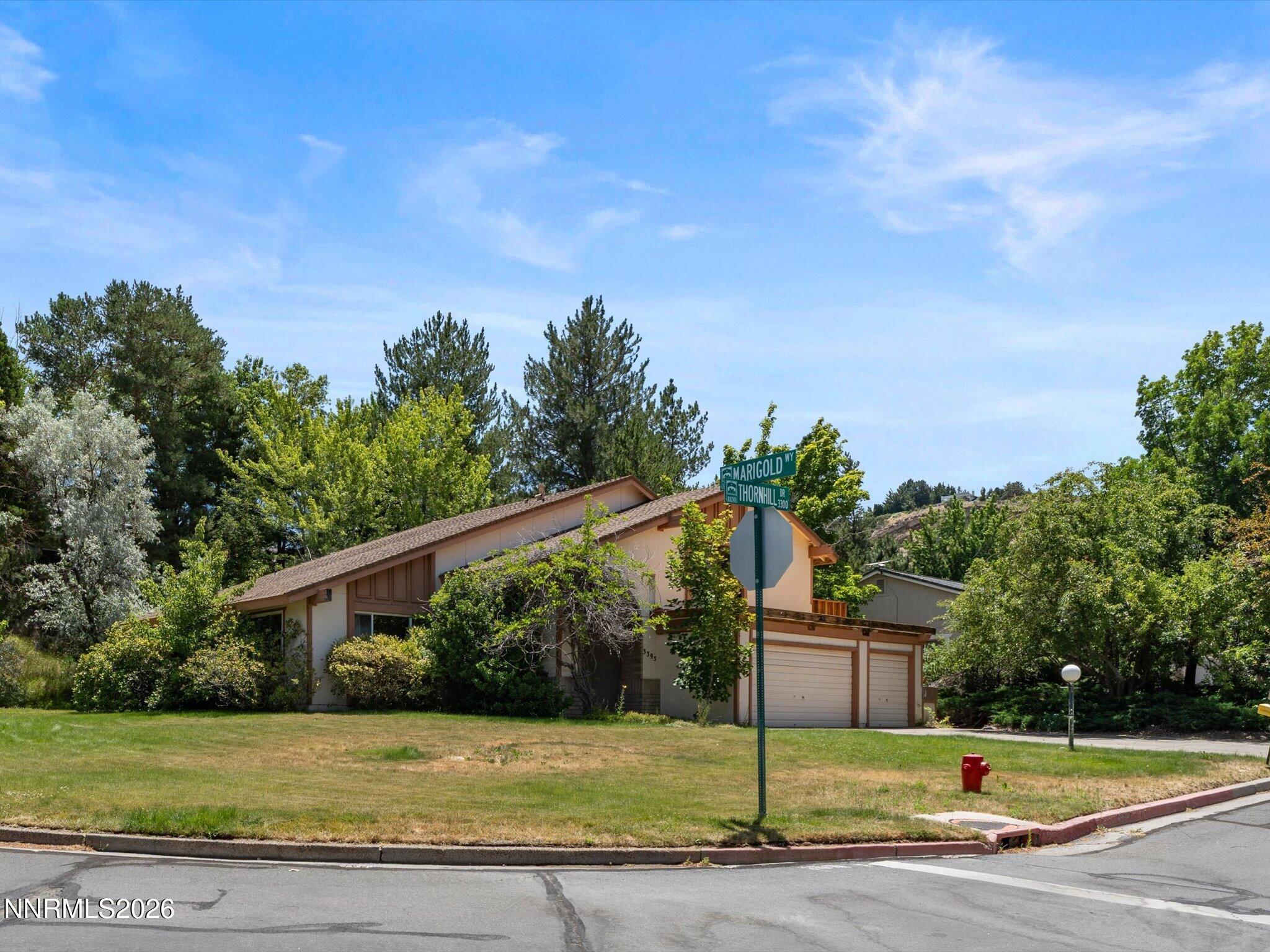 3395 Thornhill Drive Reno, NV 89509 - Photo 2 of 54 50-3395 Thornhill Dr-100