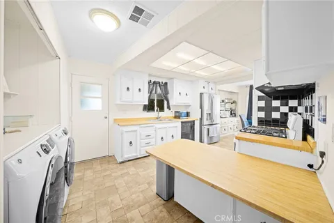 $189,999 | 1601 South Garey Avenue, Unit 93, Pomona, CA 91766