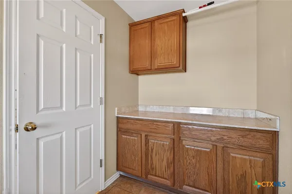 $390,000 | 8407 Shaw Road, Rogers, TX 76569