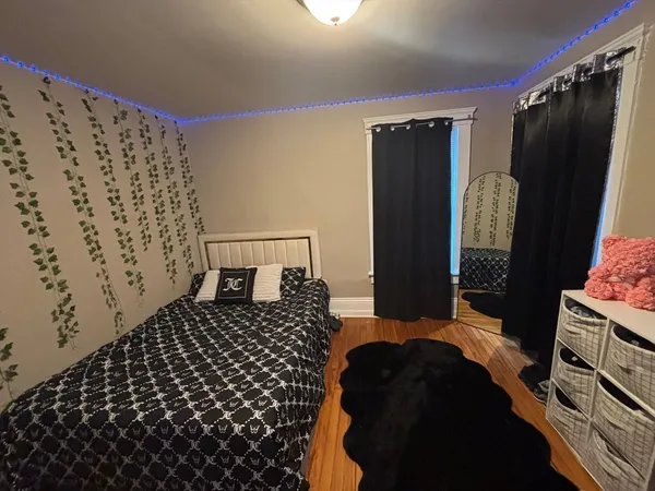 $1,995 | 31 South Stowell Street, Unit 1R, Worcester, MA 01604