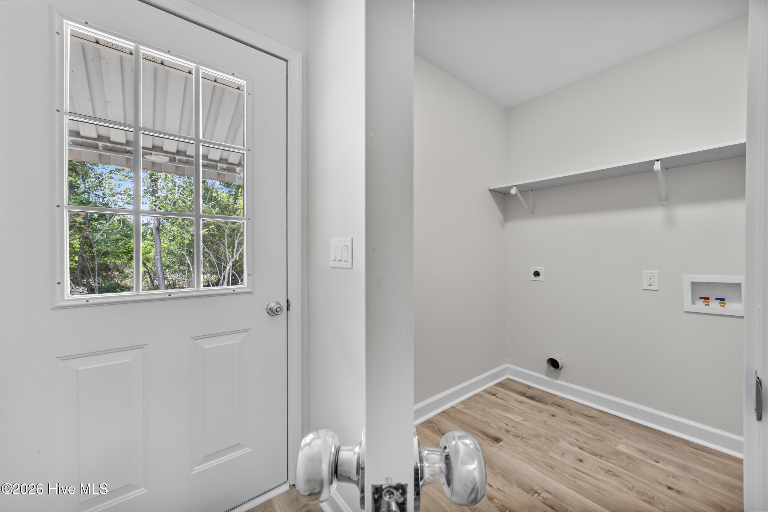 203 Gregory Road Wilmington, NC 28405 - Photo 26 of 65 23_hallway