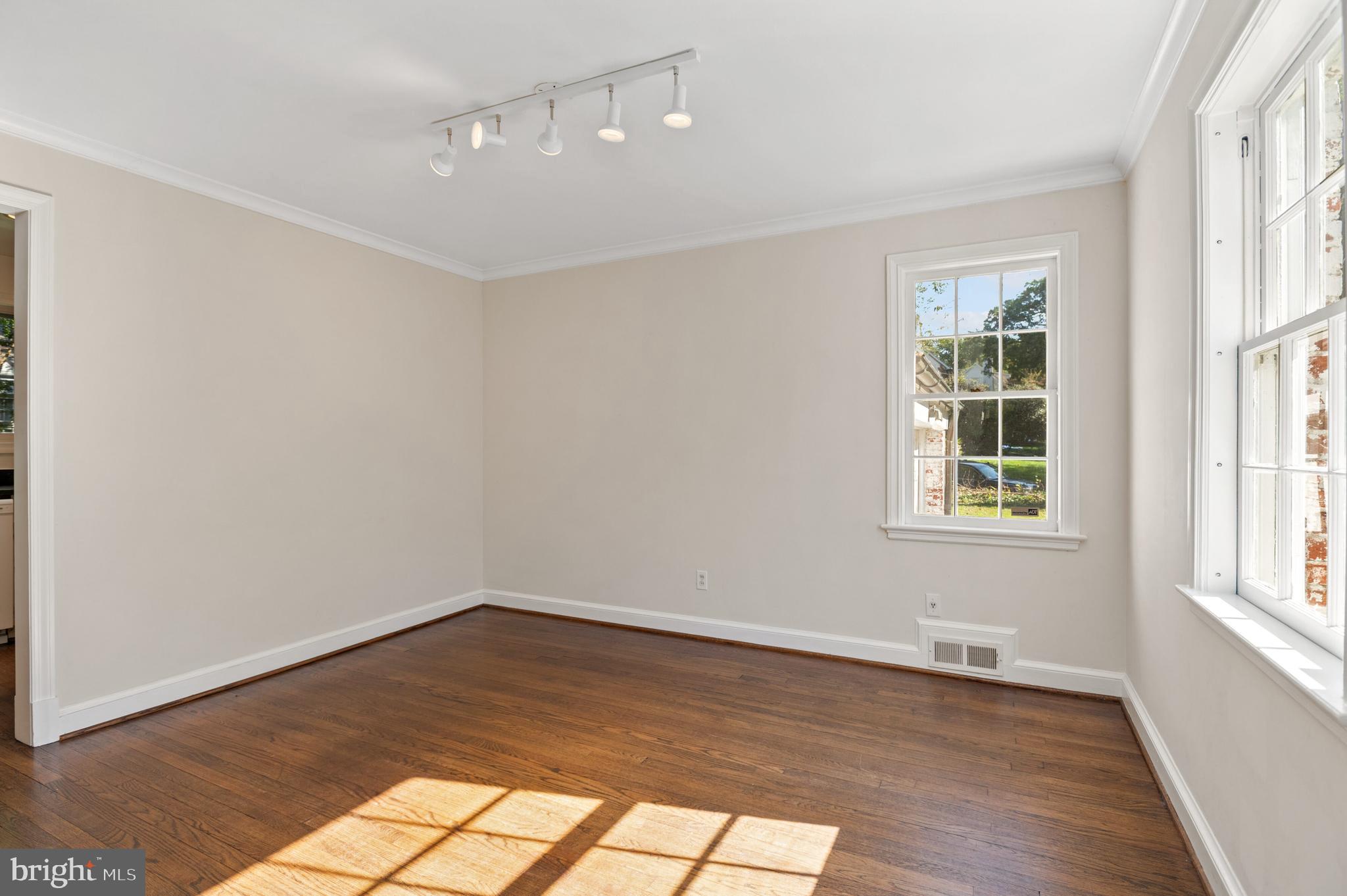 4849 Rodman Street Northwest Washington, DC 20016 - Photo 11 of 30 Dining Room