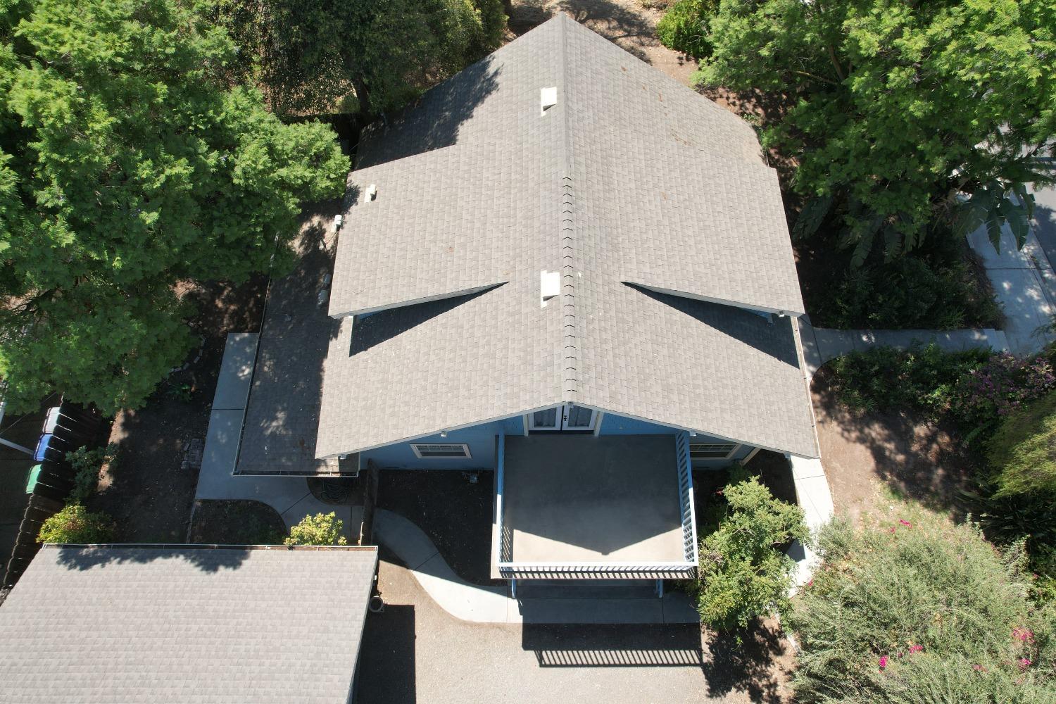 926 North Frankwood Avenue Reedley, CA 93654 - Photo 31 of 32 a view of house with outdoor space