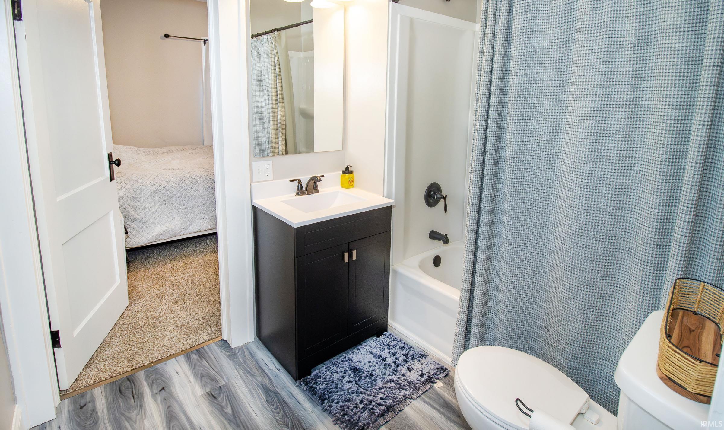 2013 Stringtown Road Evansville, IN 47711 - Photo 15 of 23