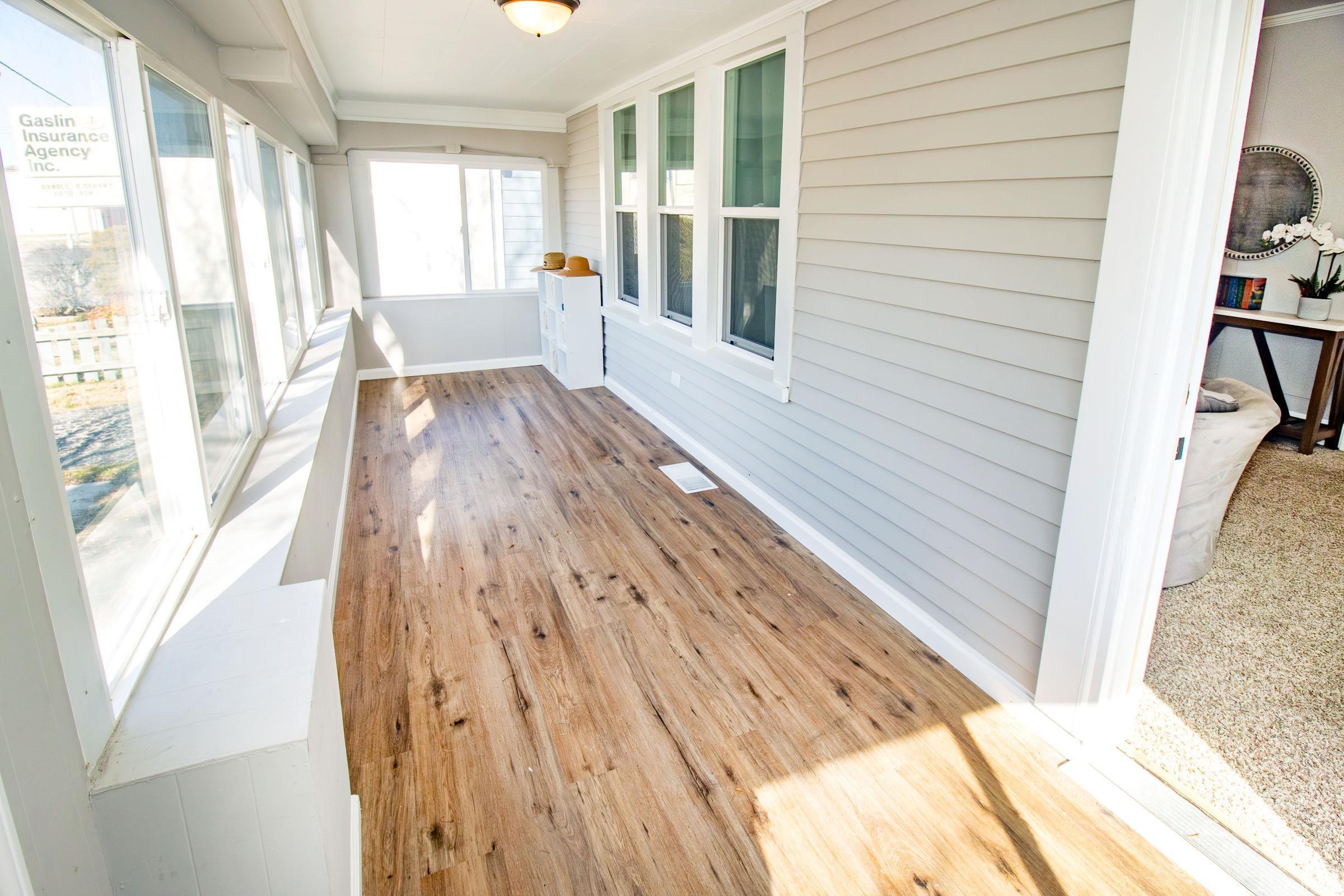 2013 Stringtown Road Evansville, IN 47711 - Photo 4 of 23