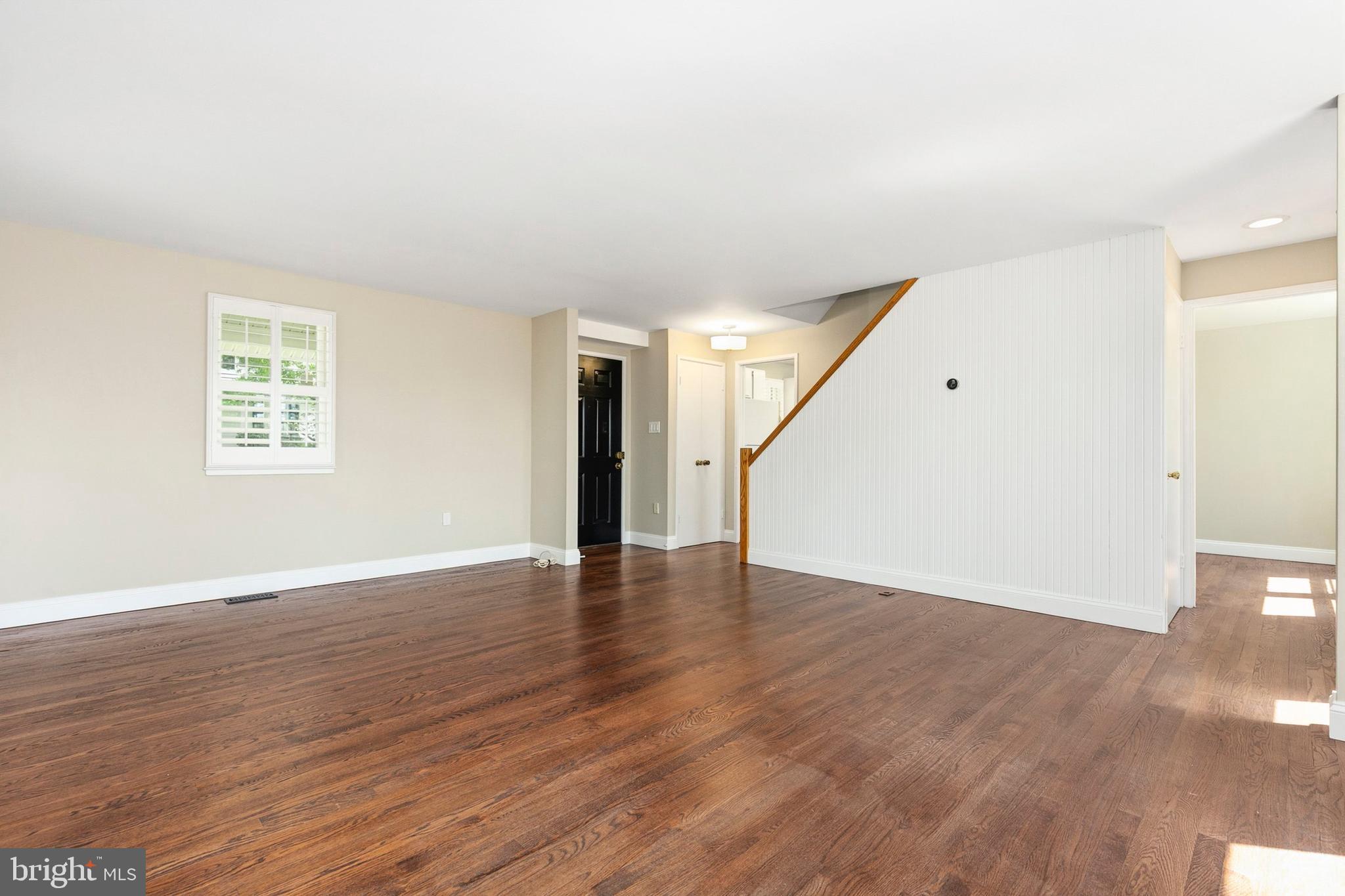 9406 Hale Place Silver Spring, MD 20910 - Photo 5 of 43