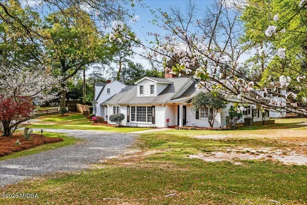 $490,000 | 3824 Overlook Avenue, Macon, GA 31204