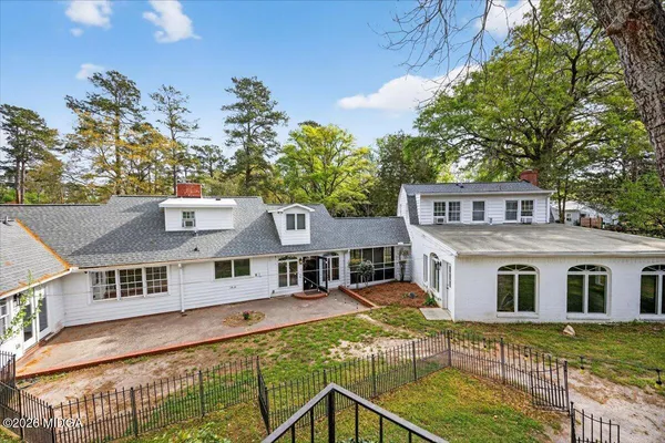 $490,000 | 3824 Overlook Avenue, Macon, GA 31204