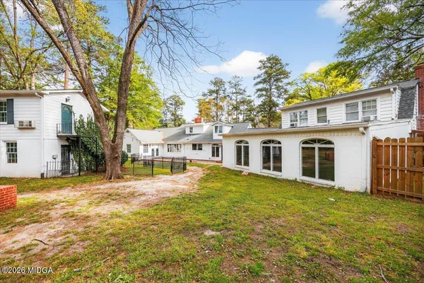 $490,000 | 3824 Overlook Avenue, Macon, GA 31204