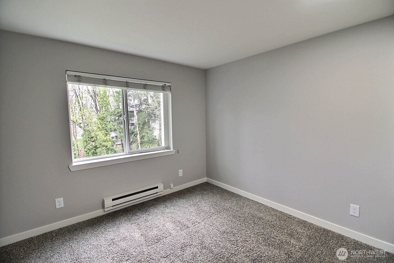 975 Aberdeen Avenue Northeast, Unit L202 Renton, WA 98056 - Photo 14 of 20