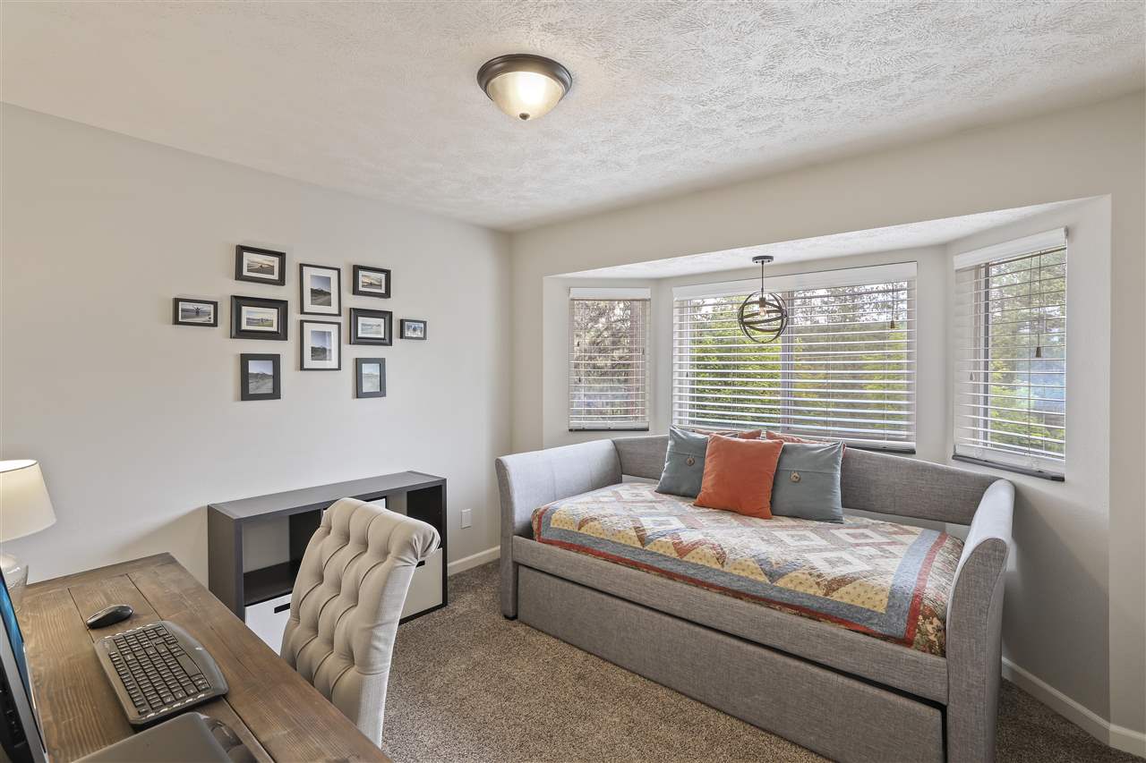 5405 Cheney Spokane Road Spokane, WA 99224 - Photo 11 of 20