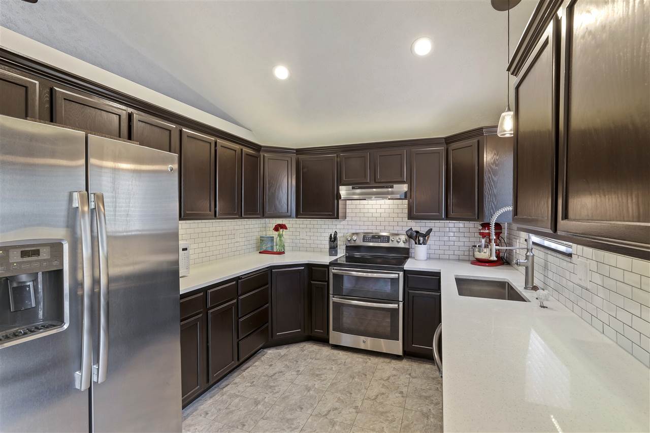 5405 Cheney Spokane Road Spokane, WA 99224 - Photo 6 of 20
