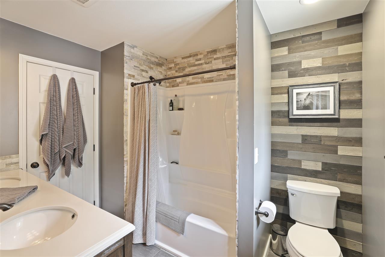 5405 Cheney Spokane Road Spokane, WA 99224 - Photo 9 of 20